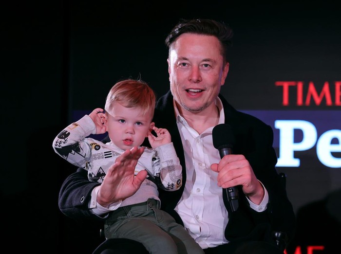 Elon và X Æ A-12 Musk