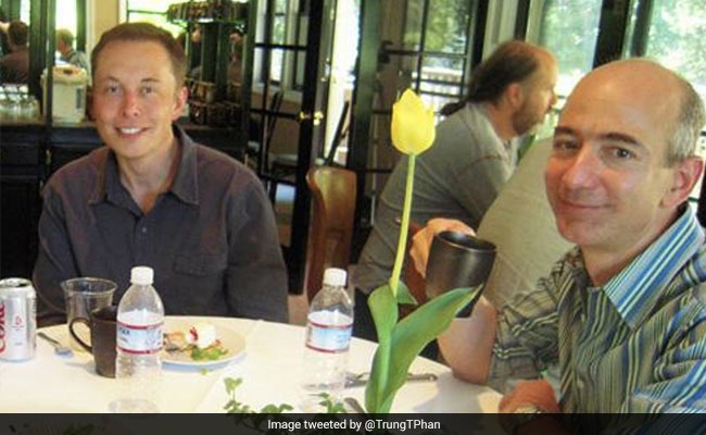 tình bạn của elon musk và jeff bezos