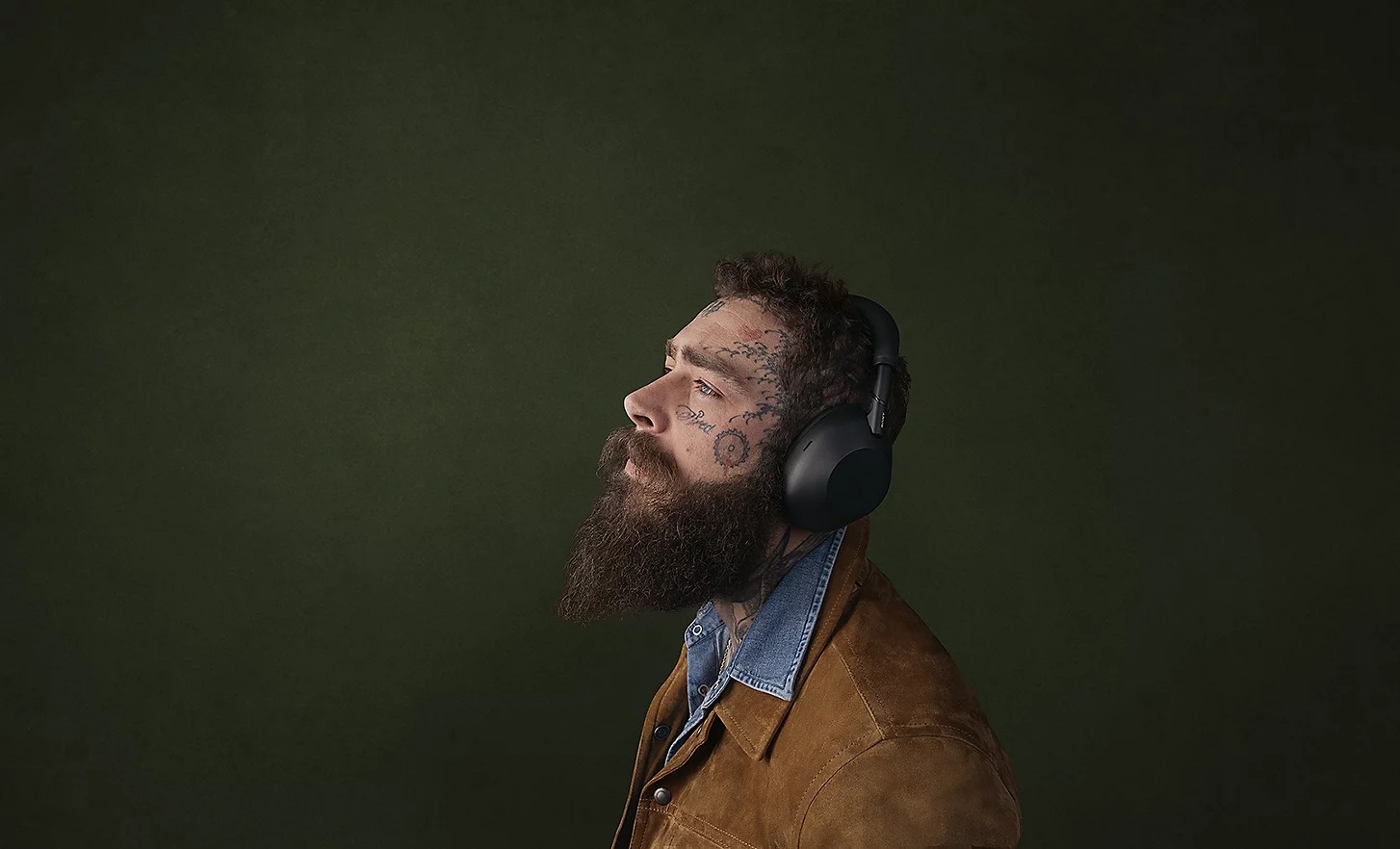 Post Malone là người mẫu đại diện cho mẫu tai nghe đời mới nhất của Sony